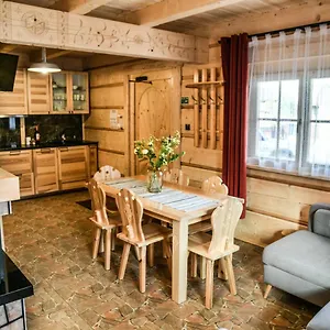 https://domki-4-seasons-zakopane.zakopanehotels.org